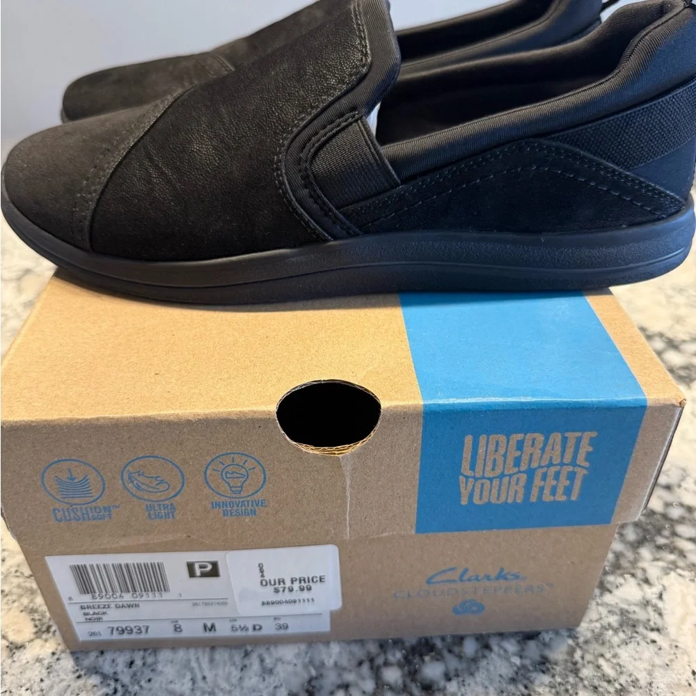 Clark’s Women’s Breeze Dawn cloud steppers Black Slip-On shoes size 8 Worn once!